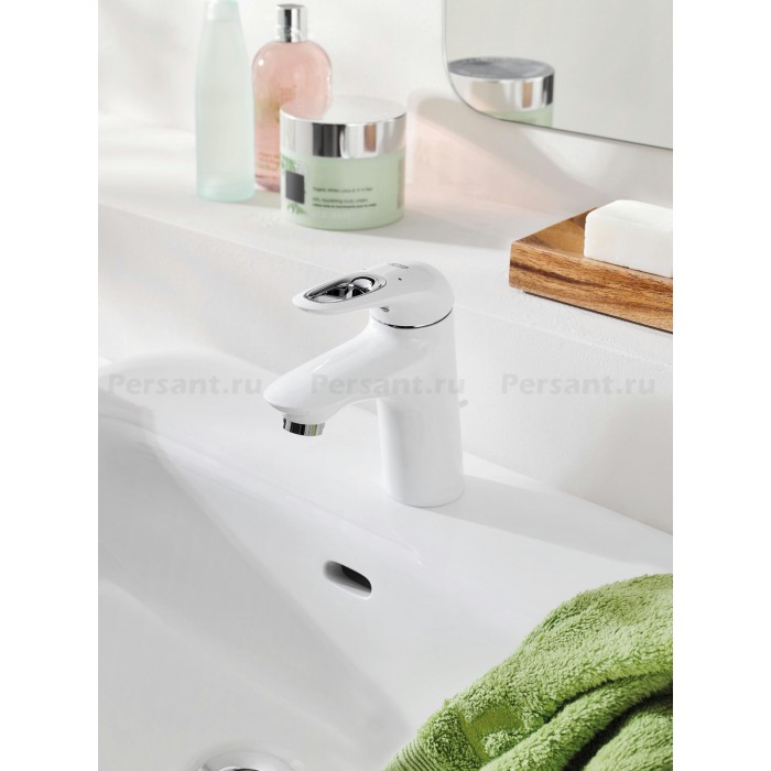 Смеситель для раковины Grohe Eurostyle 33558LS3 белый/хром
