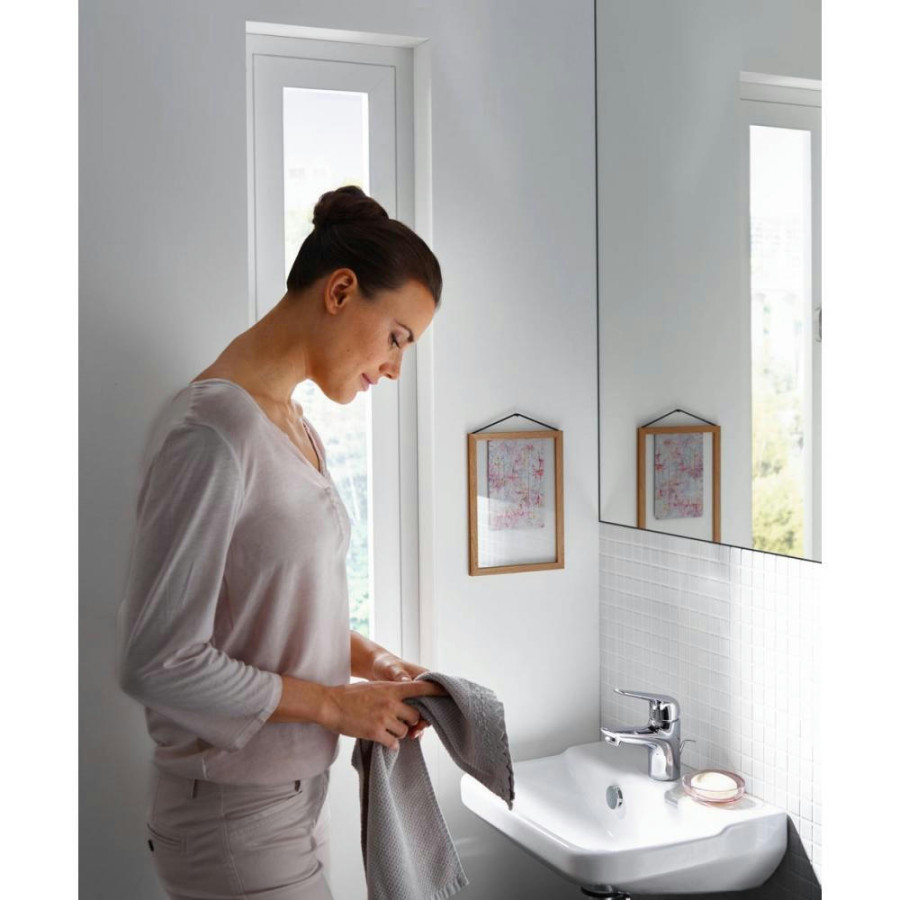 Смеситель для раковины hansgrohe Novus 71024000