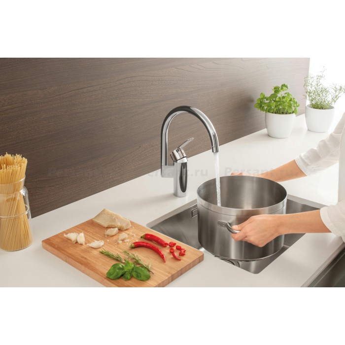 Смеситель для кухни Grohe Eurostyle Cosmopolitan 30221002 хром