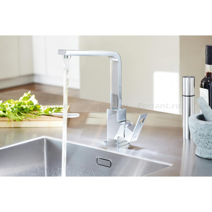 Смеситель для кухни Grohe Eurocube 31255000 хром