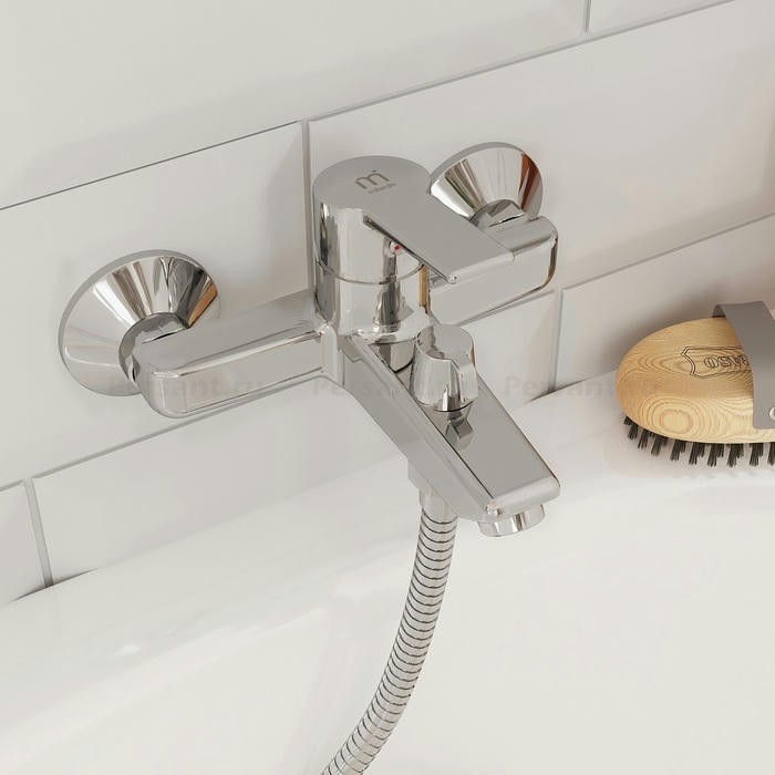 Смеситель для ванны Milardo Stripe STRSB02M02 хром