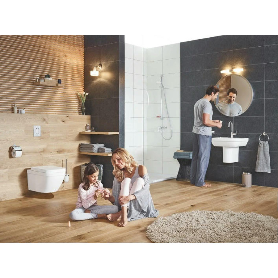 Система инсталляции Grohe Solido 5 в 1: инсталляция, подвесной унитаз Euro Ceramic, сиденье с микролифтом, шумоизоляционная прокладка, панель смыва Arena Cosmo 39536000