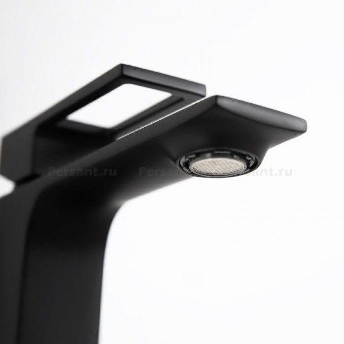 Смеситель для раковины BelBagno Luce LUC-LVM-NERO черный