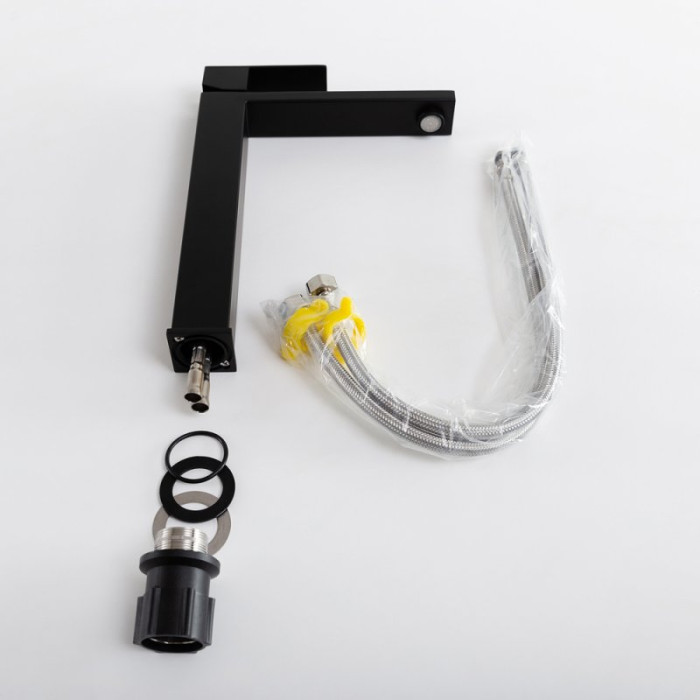 Смеситель для раковины Cezares Slider черный SLIDER-LC-NOP-W0