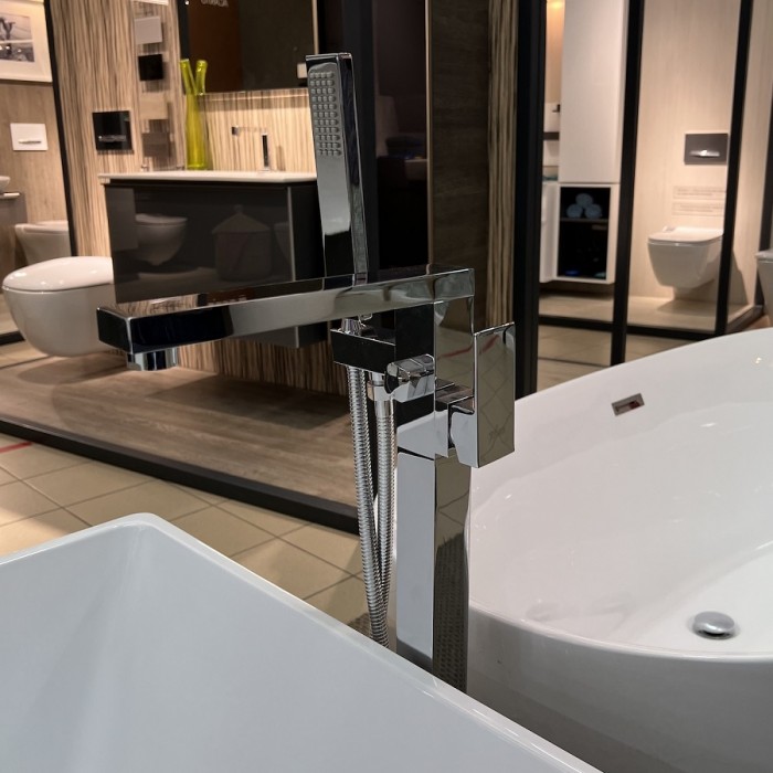 Смеситель для ванны Timo Selene 2200/00Y-CR напольный, хром